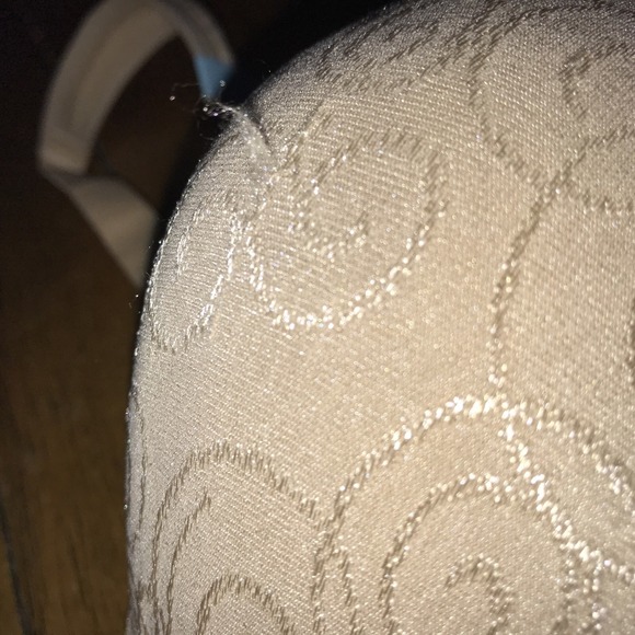 Bali Cool Comfort 40C Beige Bra NWT - Picture 3 of 8